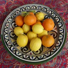Frisch gepflckte Orangen und Zitronen aus Tunesien - Duft und Geschmack sind wunderbar.